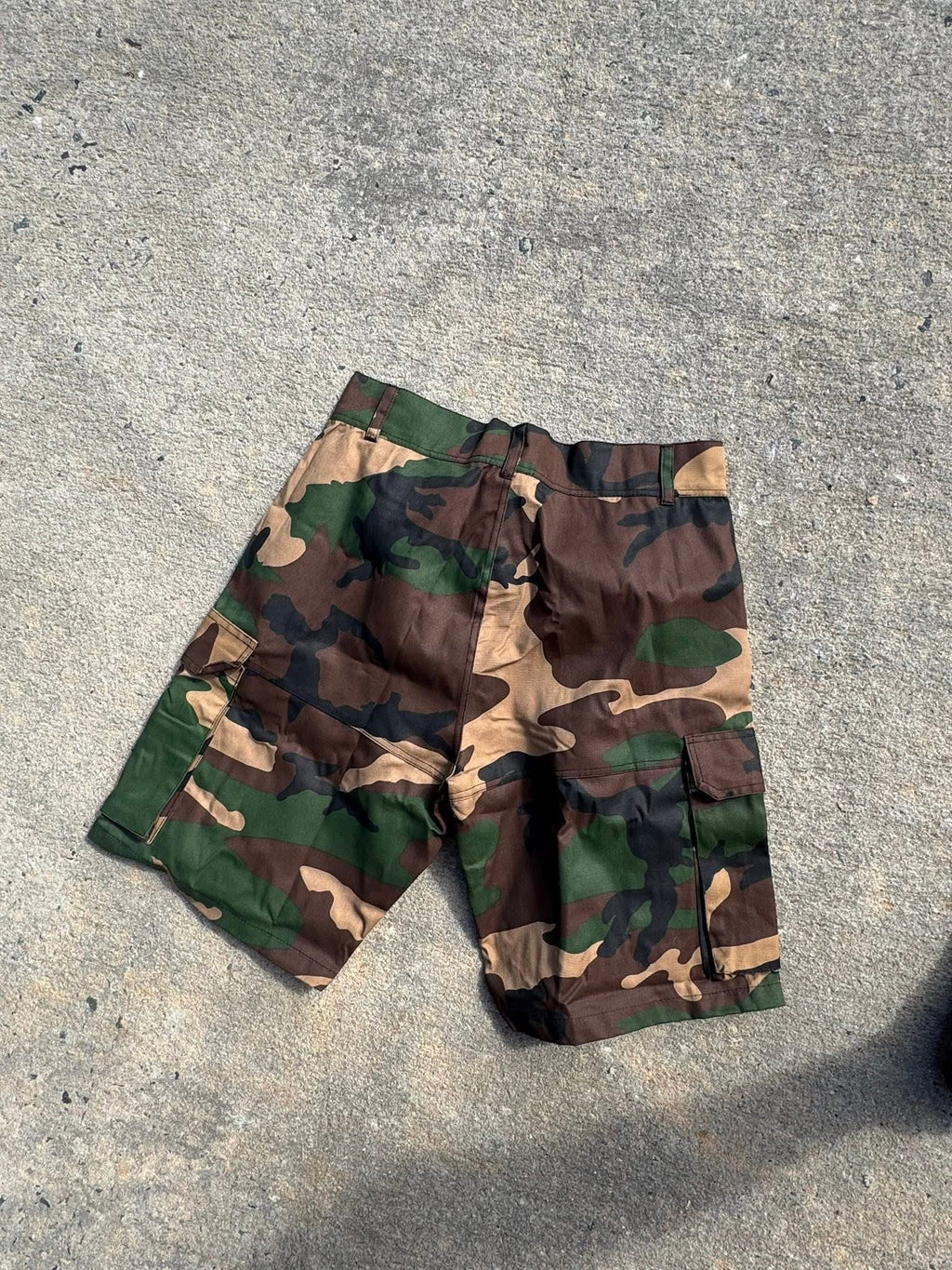 Short camo